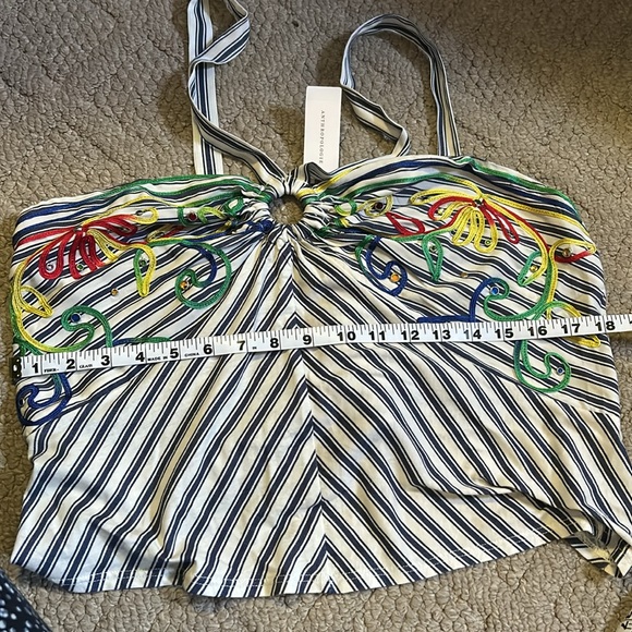 Blue and white striped cropped top with ribbon design - Picture 2 of 5